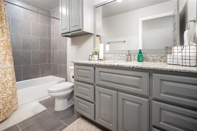 Building Photo - 18644 Groveton Blvd