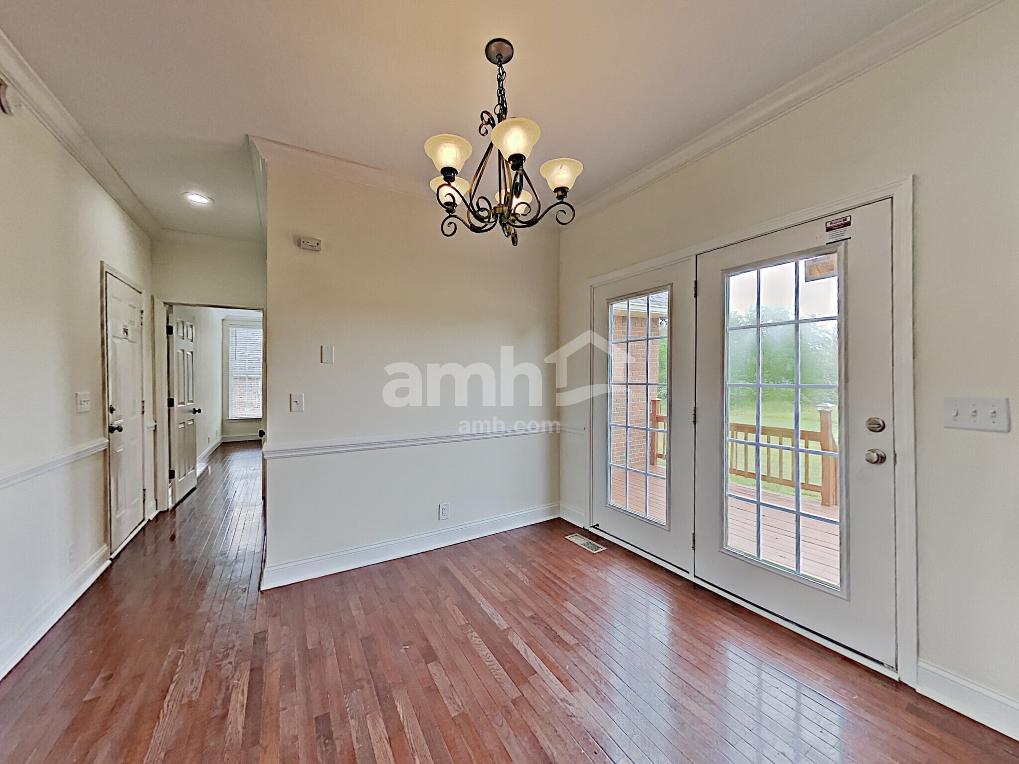 Building Photo - 312 Madrid Dr