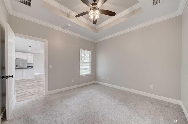 Building Photo - 4447 Huckleberry Ln