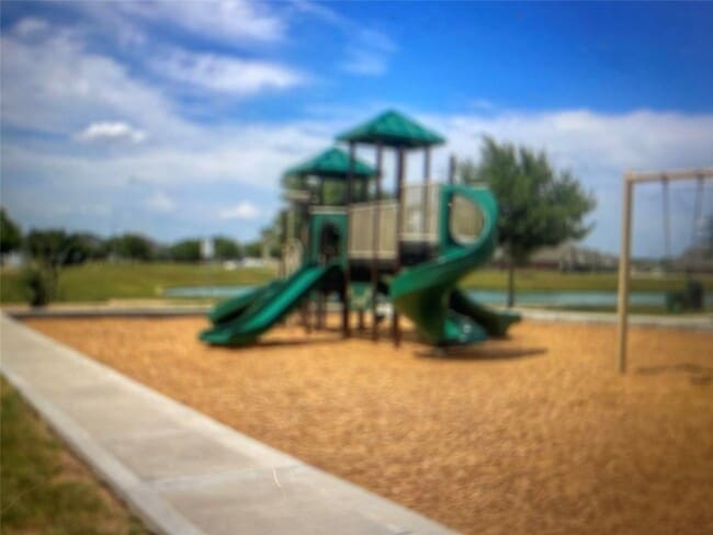 Building Photo - 5 Indian Palms Dr