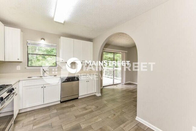 Building Photo - 3 Bedroom Pet-Friendly Home in Decatur, GA...