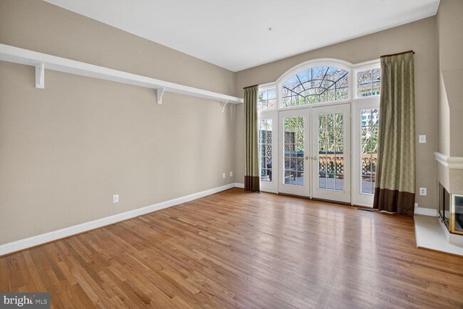 Building Photo - 7907 Turncrest Dr