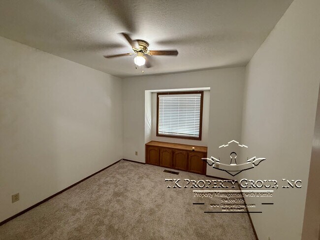 Building Photo - 11611 Sandpiper Way