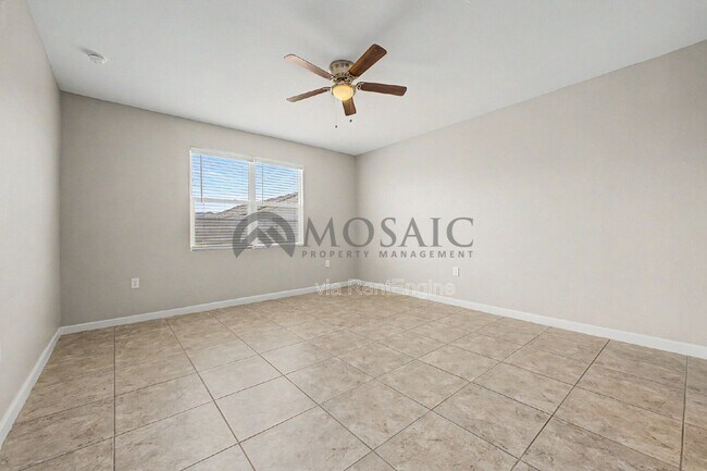 Building Photo - 10617 S 54th Ln