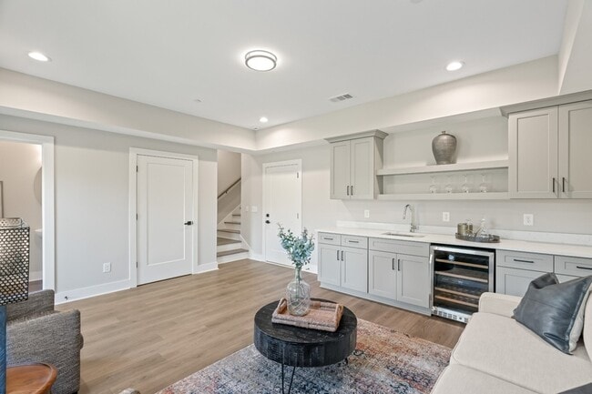 Building Photo - 210 Charlotte Everly Cir
