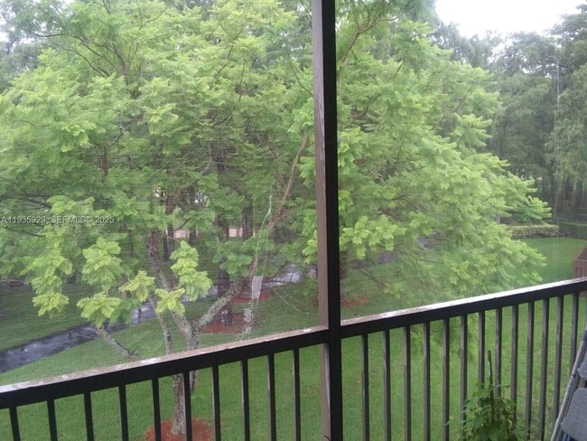 Building Photo - 7710 NW 50th St