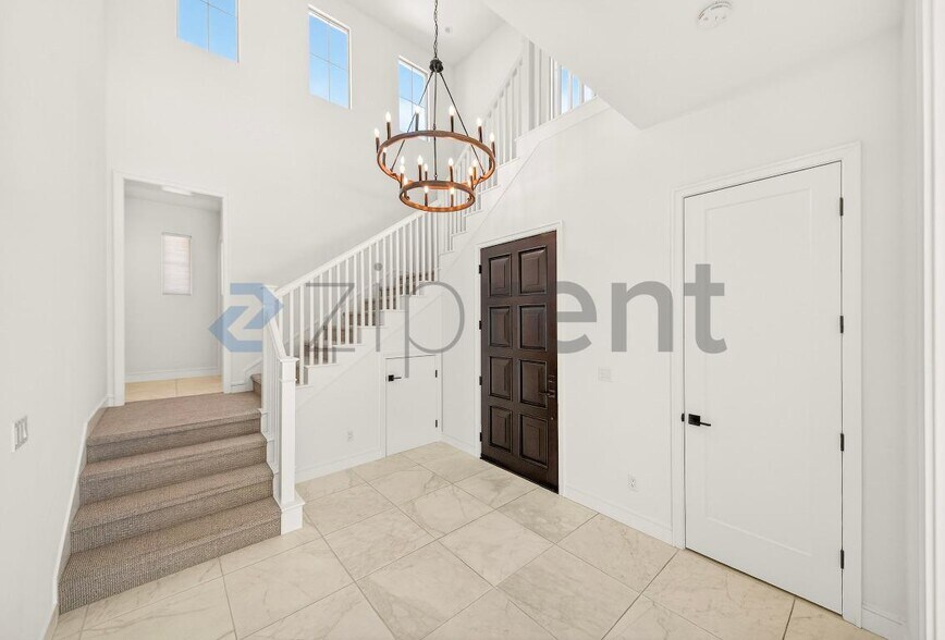 Building Photo - 123 Spotted Quail