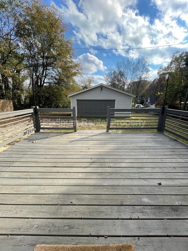 Building Photo - 189 W Jefferson St