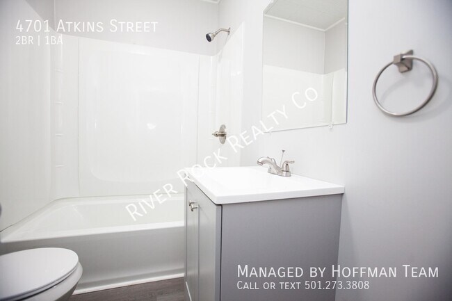 Building Photo - 4701 Atkins St