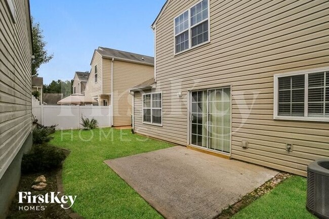 Building Photo - 292 Hiawassee Dr