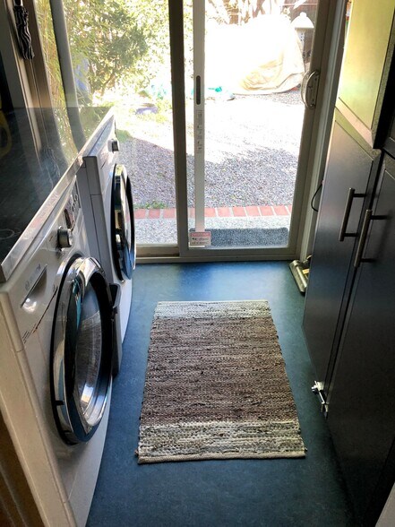 Laundry room - 120 Magnolia St