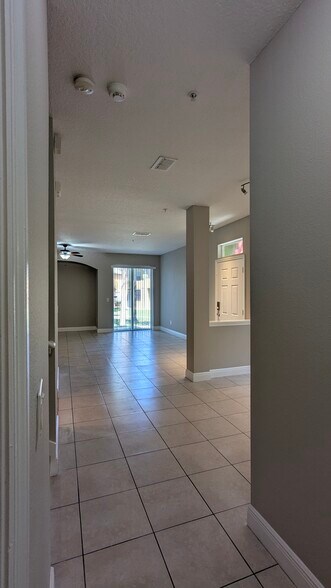 Building Photo - 1531 Little Gem Loop