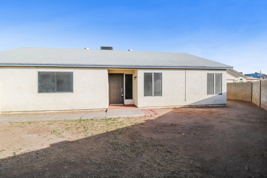 Building Photo - 17909 N 88th Dr