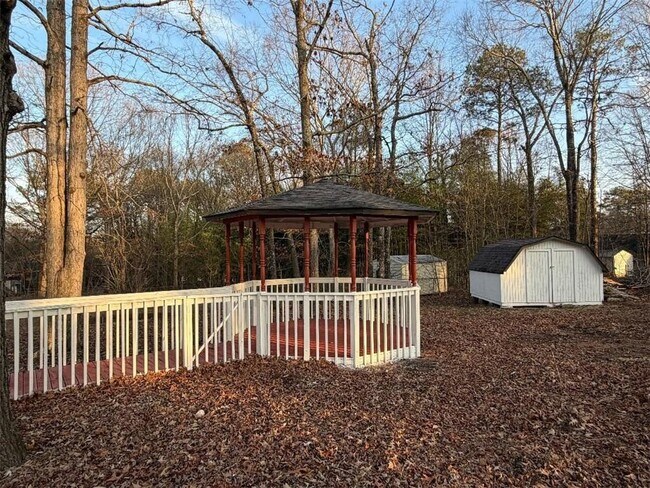 Building Photo - 65 Beaverdam Ct