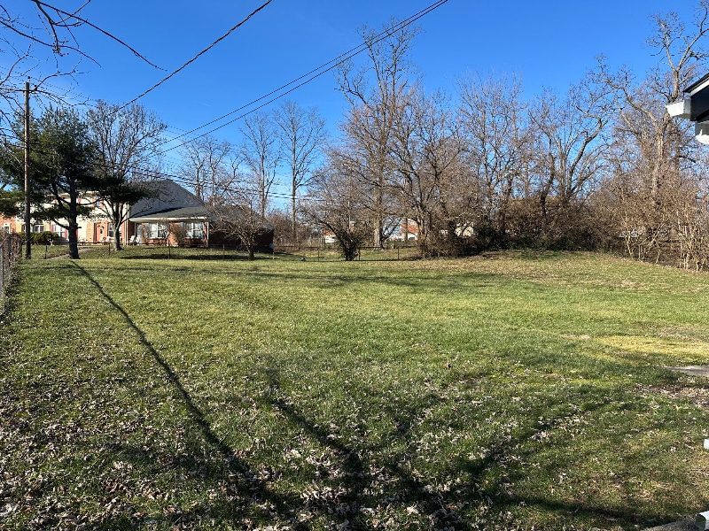 Building Photo - 139 Raintree Rd