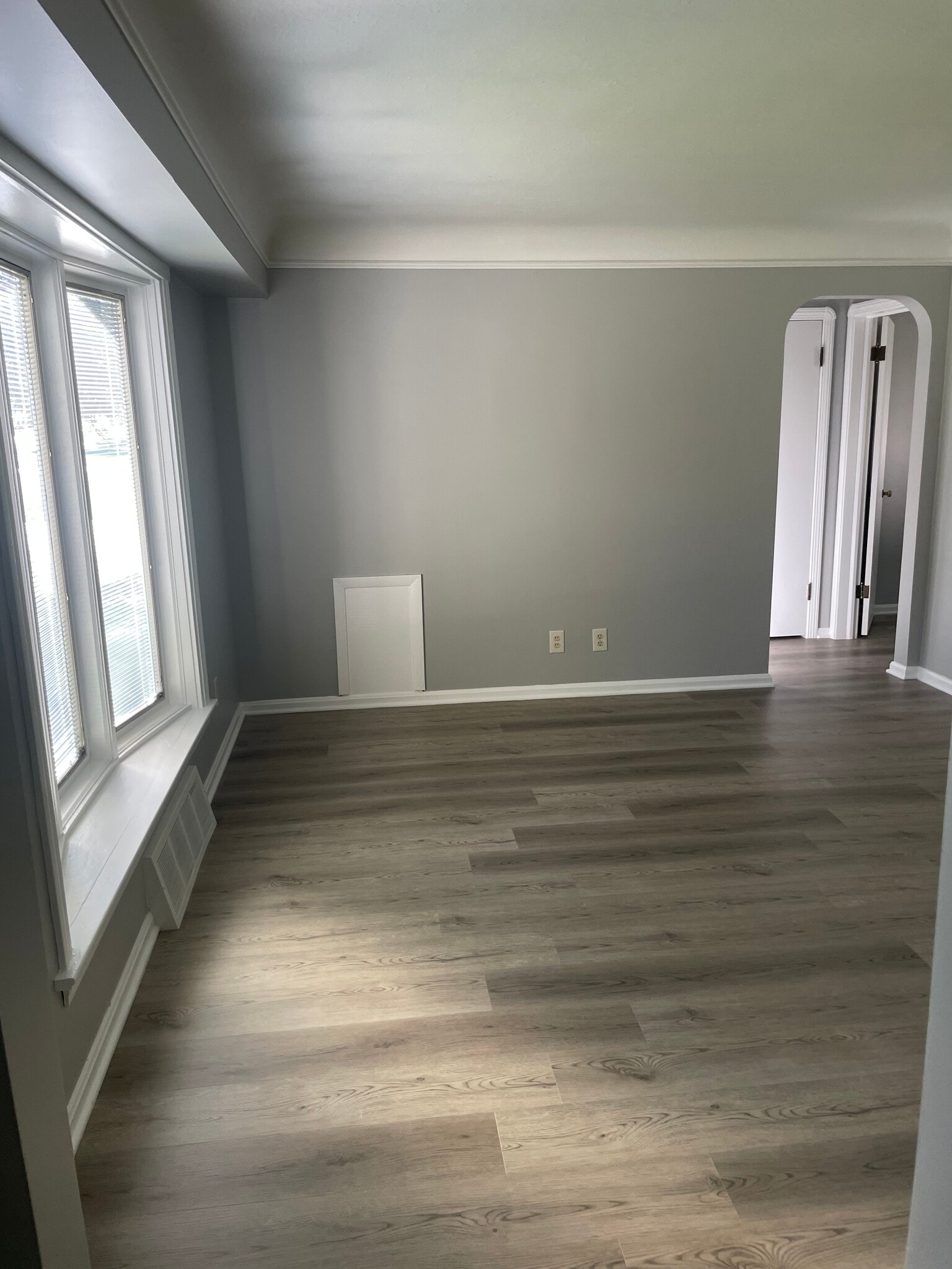 Building Photo - 2850 Northglen Dr