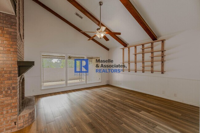 Building Photo - 3 Bed/2.5 Bath Townhouse in Timbers of Crossgates in Brandon