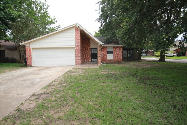 Building Photo - 5302 Town Park Blvd