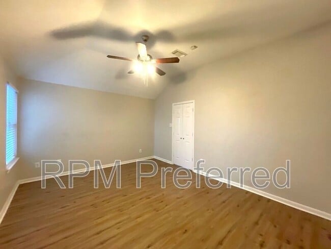 Building Photo - 13542 Forest Gully