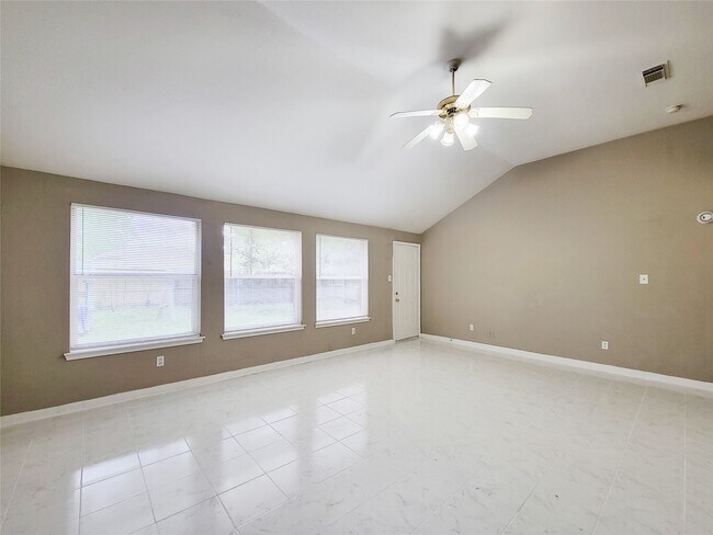 Building Photo - 5322 Rivergate Dr