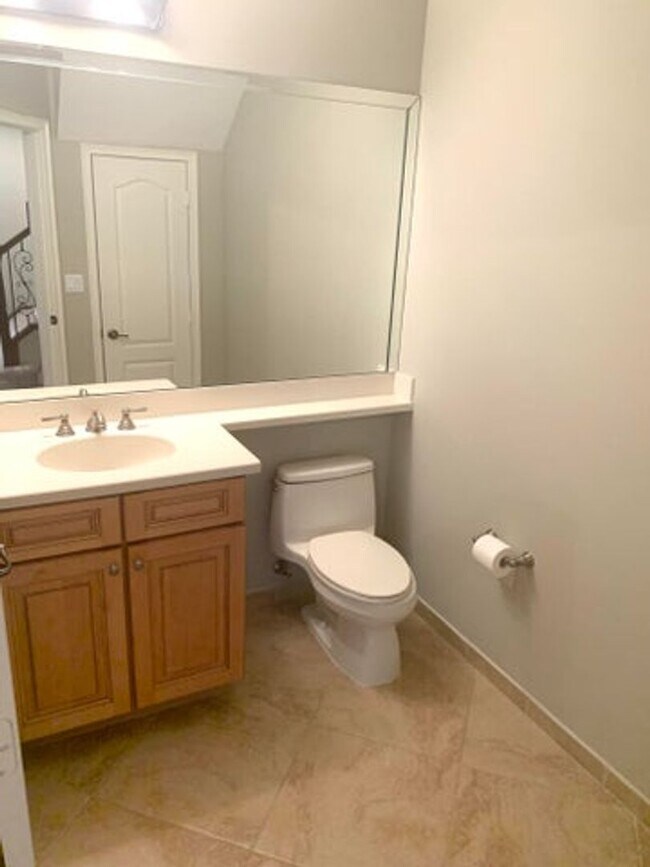 Building Photo - 4805 Sawgrass Breeze Dr