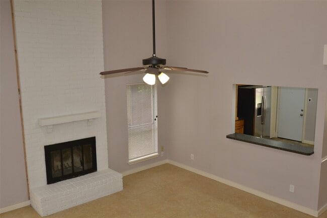 Building Photo - 12023 Woolford Dr