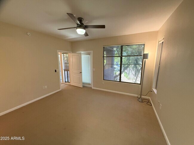 Building Photo - 11680 E Sahuaro Dr