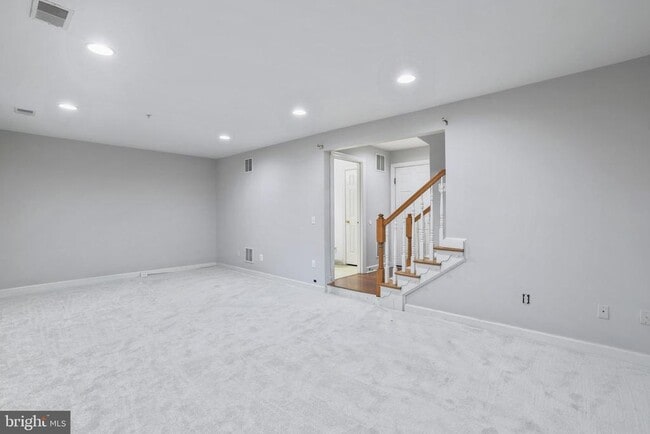 Building Photo - 7106 Point Replete Cir