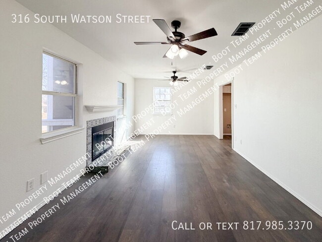 Building Photo - 316 S Watson St
