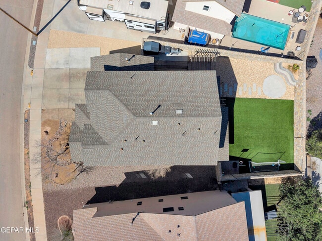 Building Photo - 11512 Robert Lennox Dr