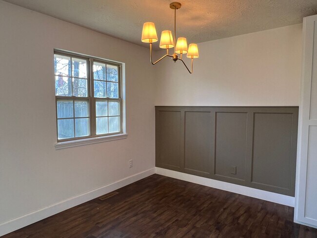 Building Photo - All Brick Home is Carver Woods