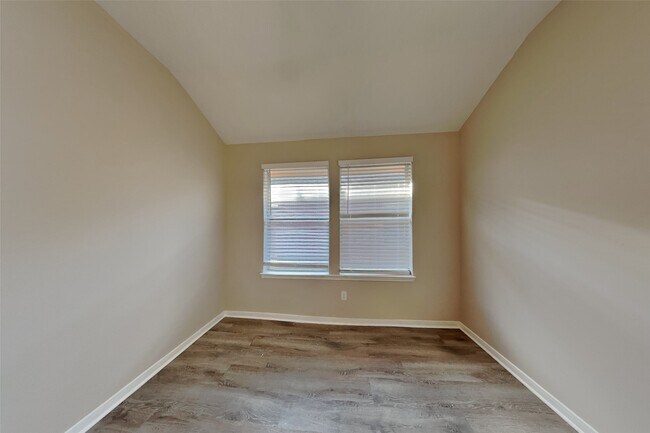 Building Photo - 17210 Brookhollow Trace Ct