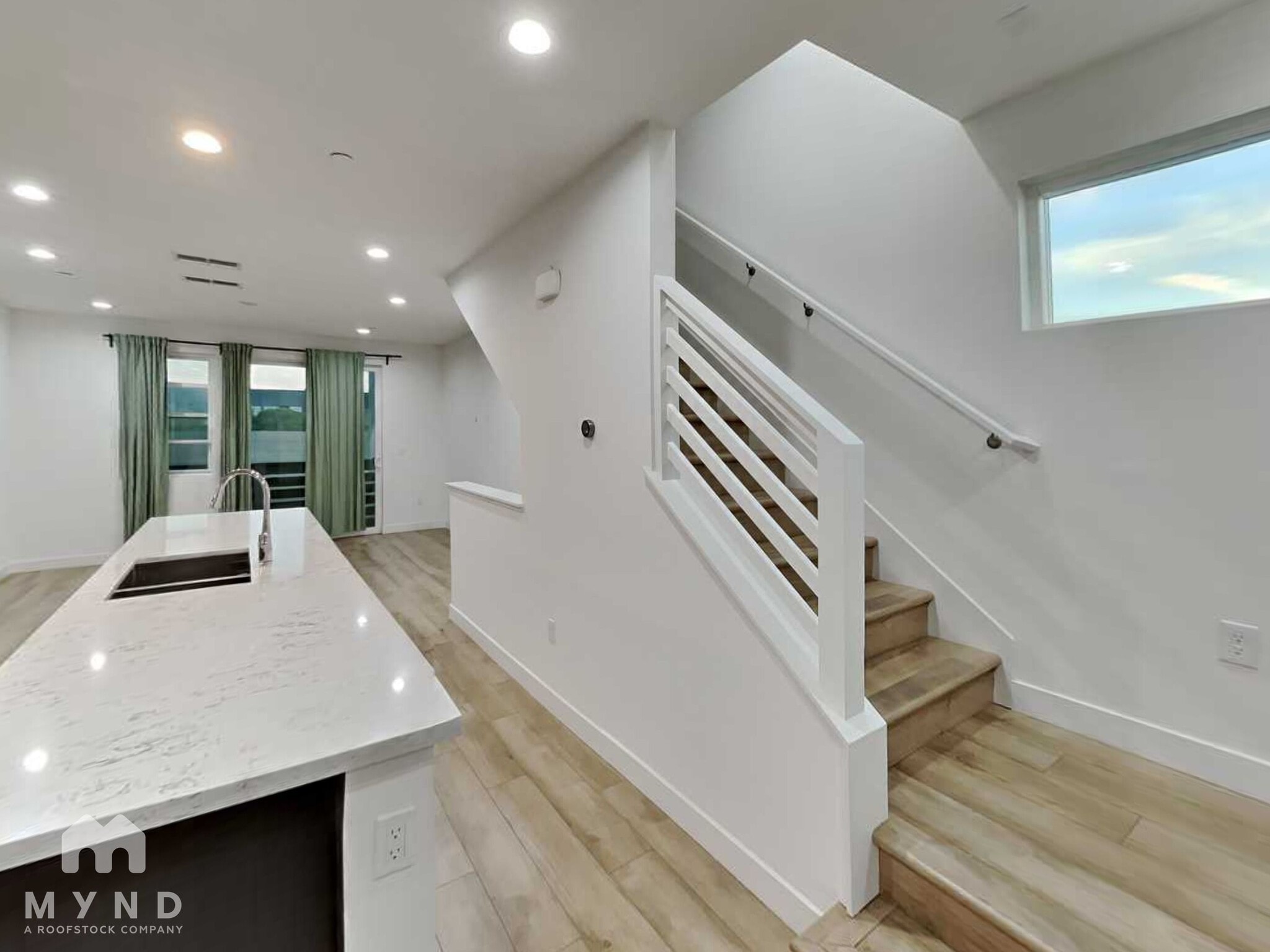 Building Photo - 3959 Wattling St