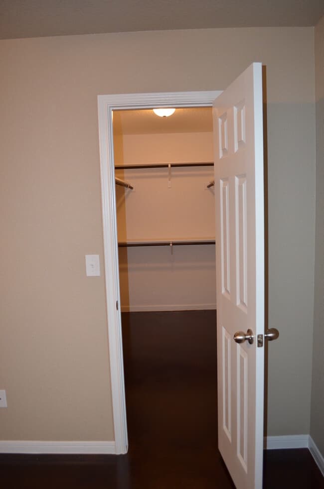 Building Photo - 1613Pontotoc