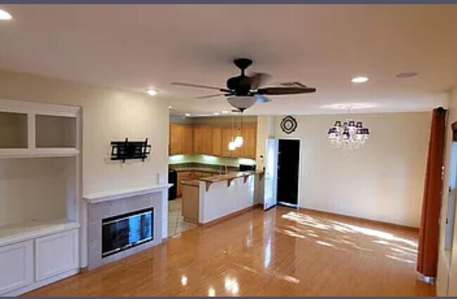Building Photo - 11433 Mountain View Dr