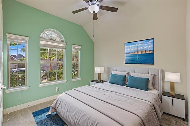 Building Photo - 348 Prairie Ridge Ln