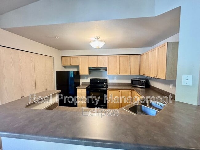 Building Photo - 7711 NE 175th St