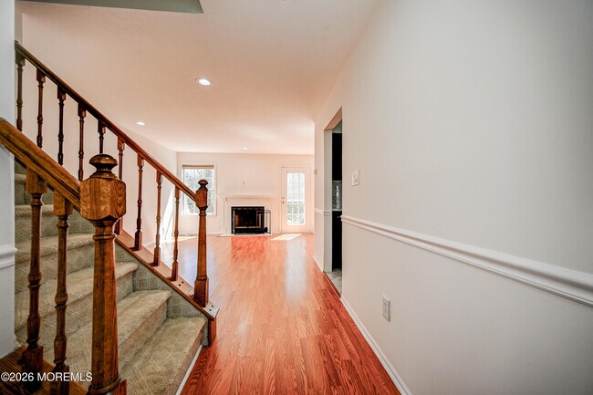 Building Photo - 214 Paddington Ct