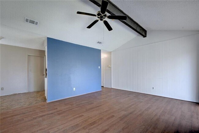 Building Photo - 3916 Stoney Hill