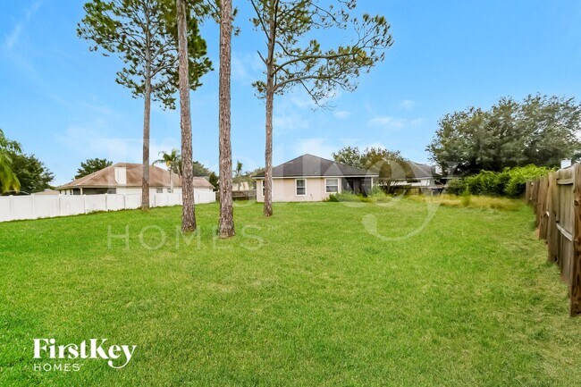 Building Photo - 8006 Welbeck Ln