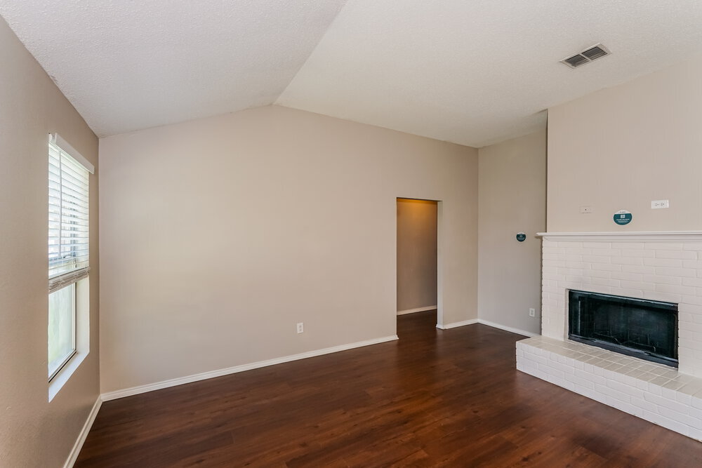 Building Photo - 317 Taylor St