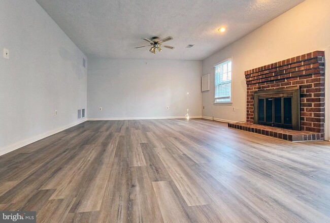 Building Photo - 3957 Hancock Forest Trail