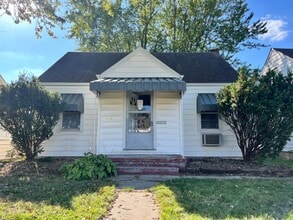 Building Photo - 4040 Avondale Dr