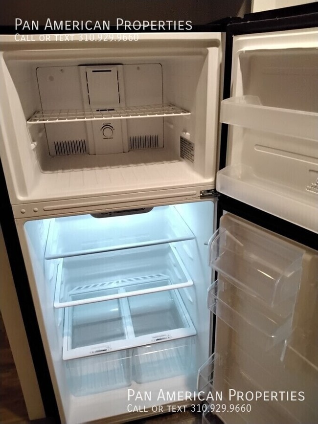 Building Photo - 6625 1/2 Crenshaw Blvd.-