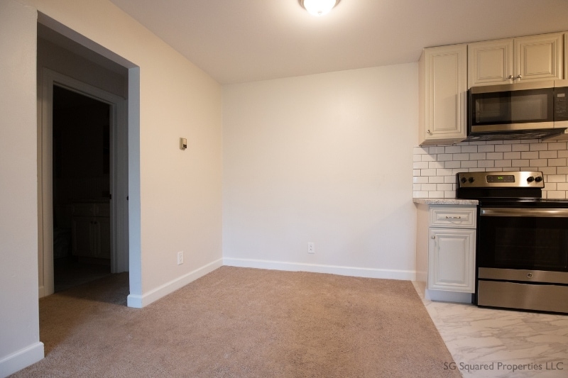 Building Photo - 803 Plate St