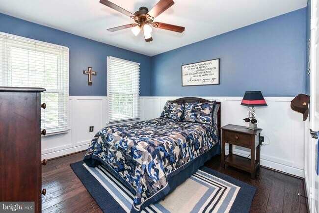 Building Photo - 6412 Gristmill Square Trce