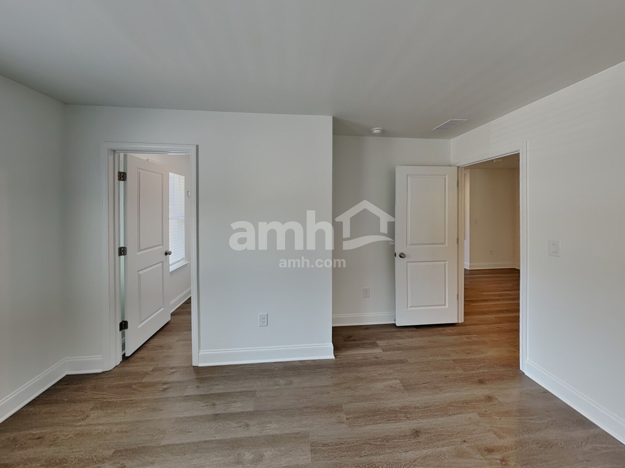 Building Photo - 1648 Aquamarine Dr