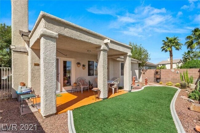 Building Photo - 1644 Eagle Peak Way