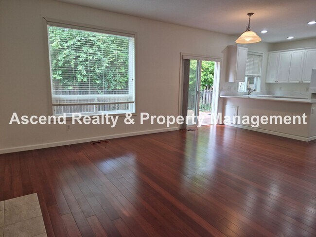 Building Photo - Available Now Stunning 2 Level Traditional...