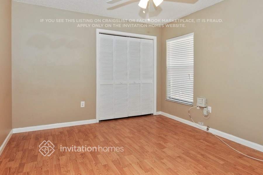 Building Photo - 7811 41st Ct E